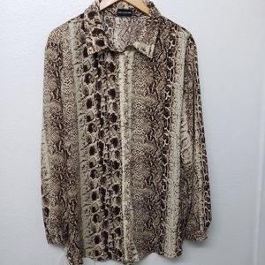 Prettylittlething Snakeskin Print Button Down Flowy Sheer Blouse Size 16